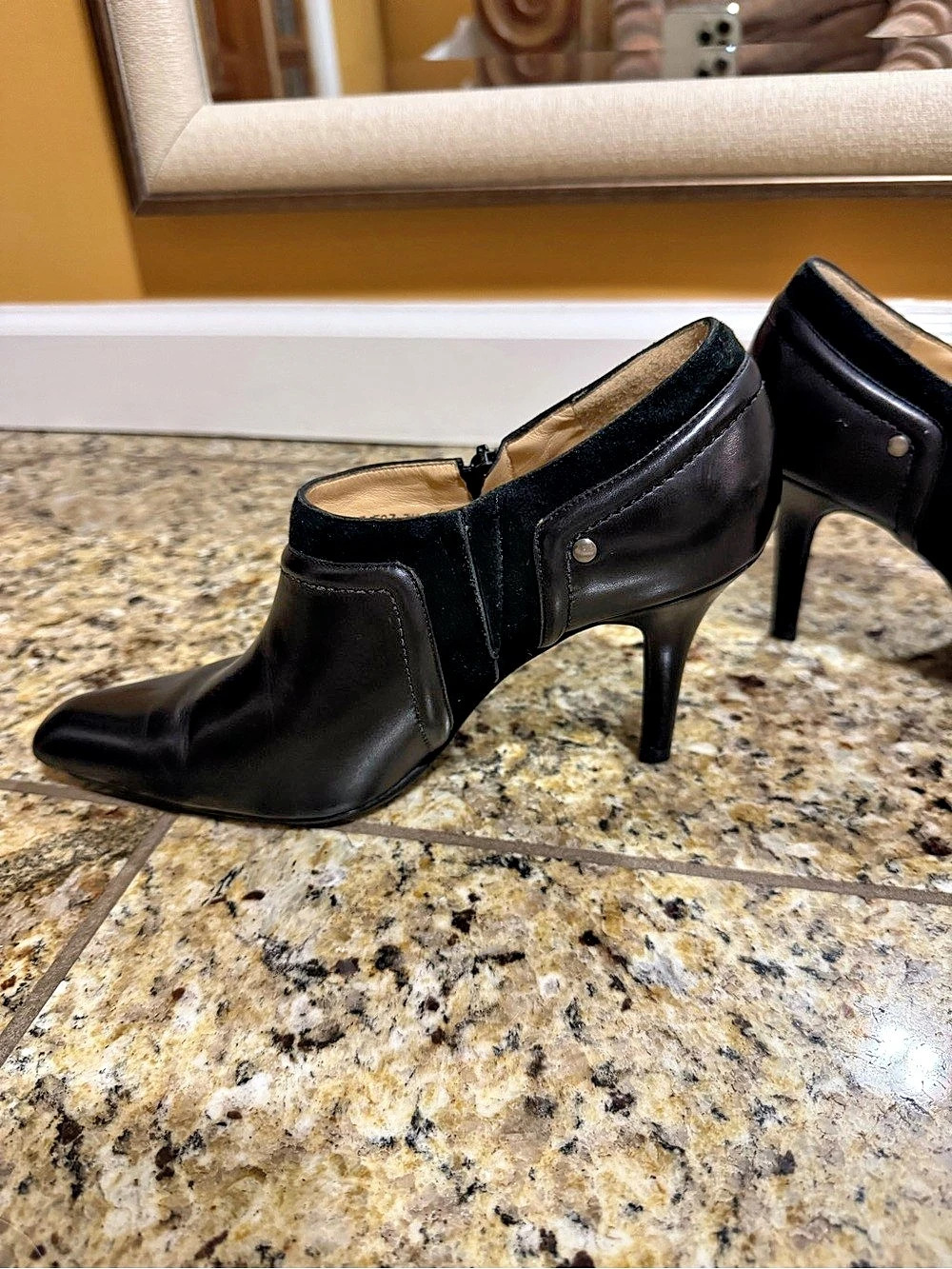 Cole Haan Black Leather & Suede Mixed Media Stiletto Ankle Booties Heels 7.5B